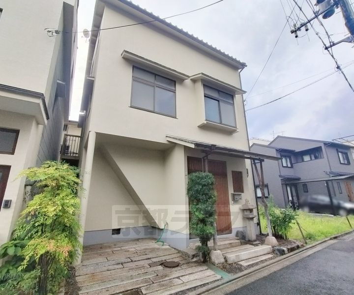 京都府京都市上京区今出川通寺町１筋西入２丁目上神輿町 3階建 築44年8ヶ月
