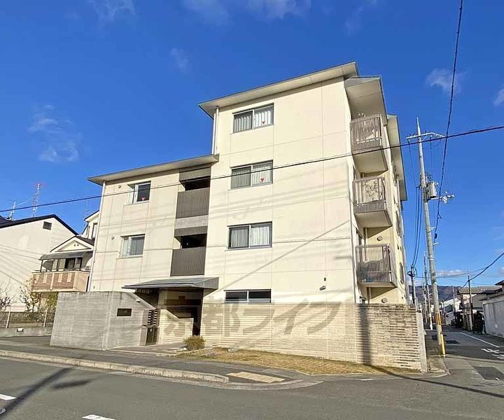 京都府京都市北区上賀茂高縄手町 賃貸マンション
