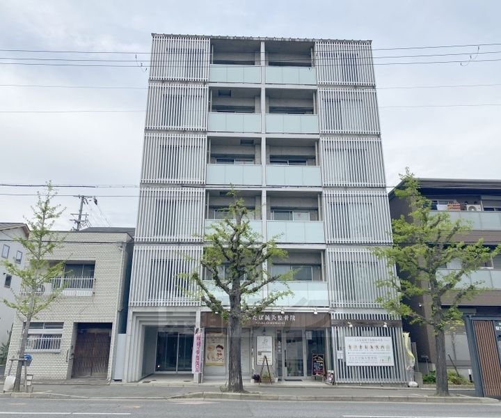 京都府京都市中京区西ノ京鹿垣町 賃貸マンション