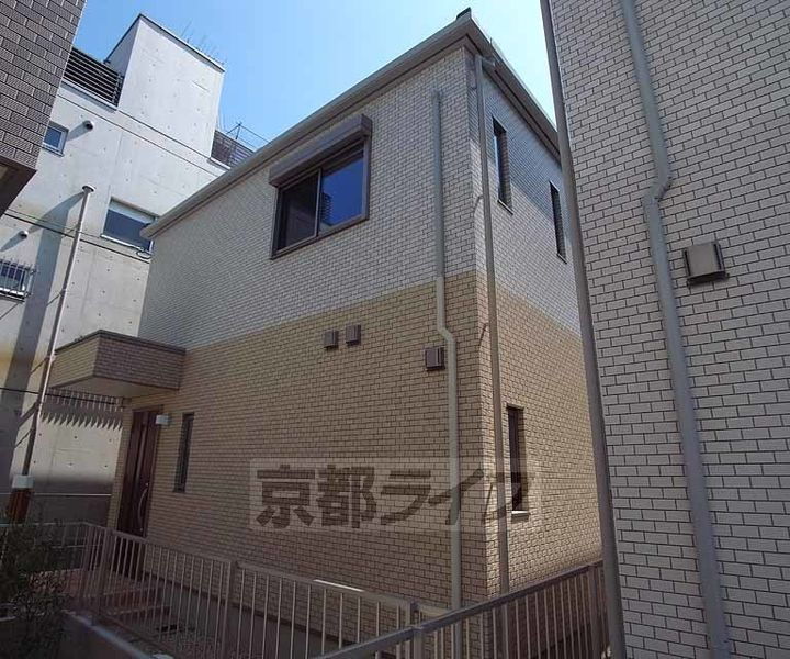 京都府京都市左京区下鴨梁田町 賃貸一戸建て