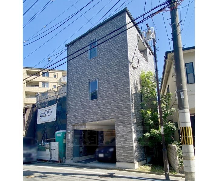 京都府京都市左京区山端川原町 賃貸マンション