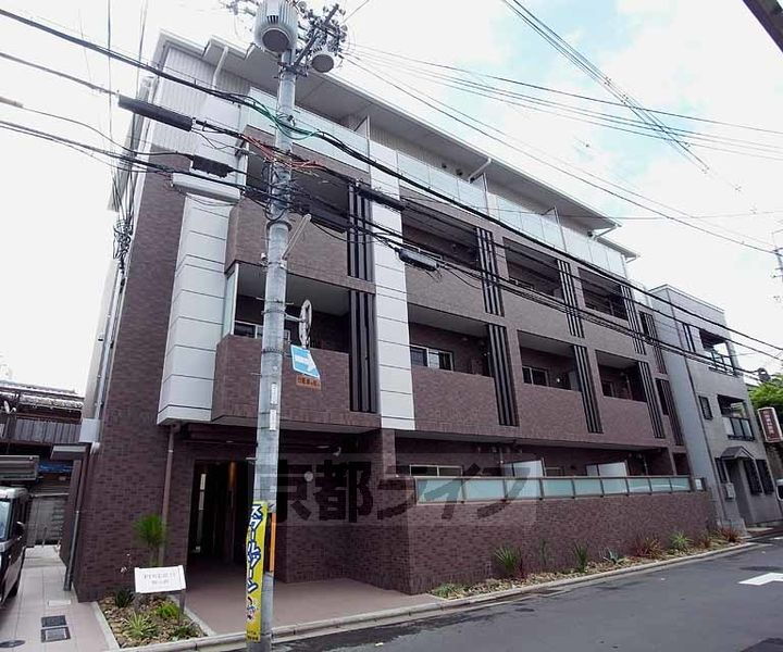 ＰＩＮＥ館Ⅵ鞠小路