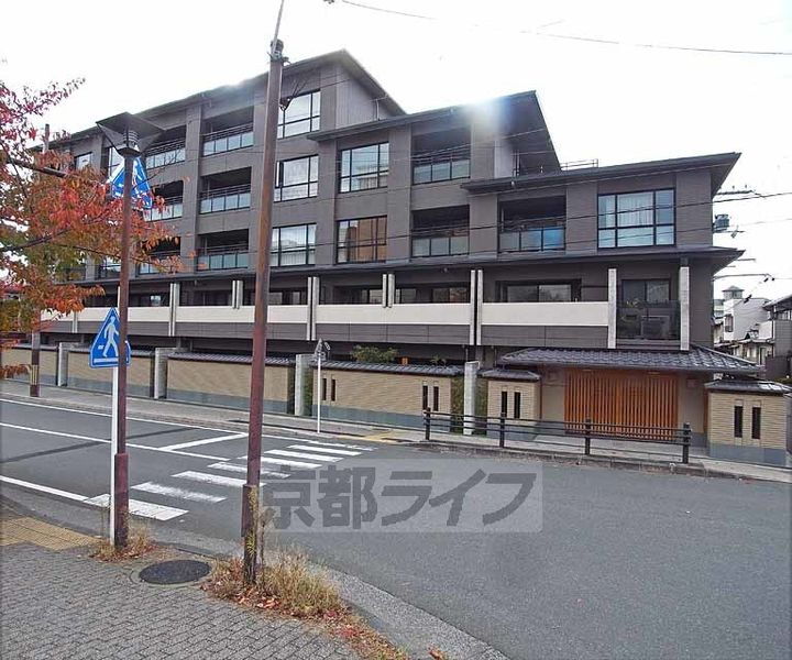 京都府京都市左京区岡崎南御所町 賃貸マンション