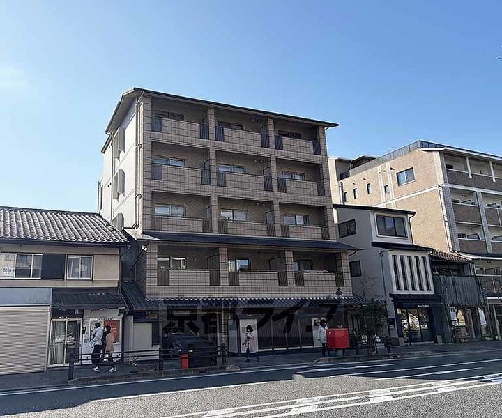 京都府京都市東山区五軒町 5階建 築14年4ヶ月