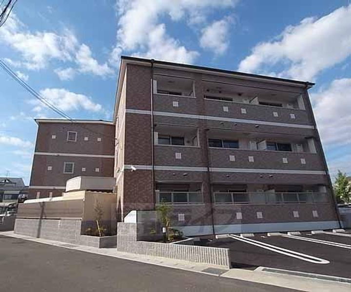 京都府京都市西京区牛ケ瀬堂田町 賃貸マンション