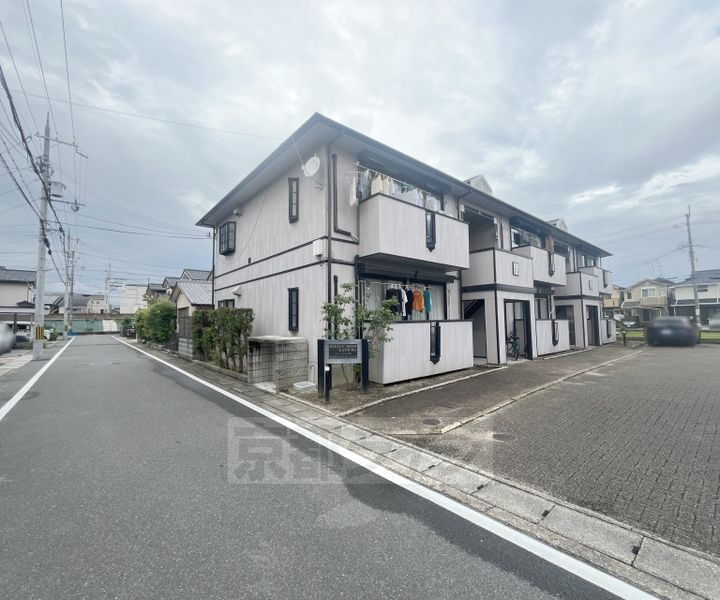京都府京都市西京区桂久方町 賃貸アパート