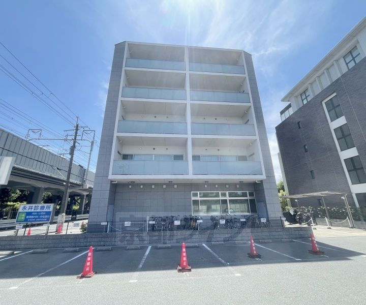 京都府京都市南区久世上久世町 賃貸マンション