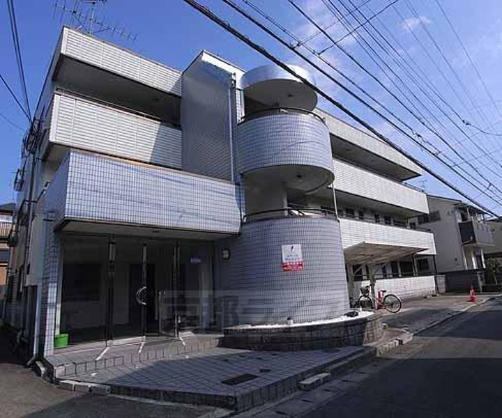 京都府京都市西京区大枝中山町 賃貸マンション