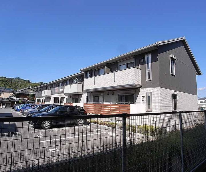京都府京都市西京区山田出口町 賃貸アパート