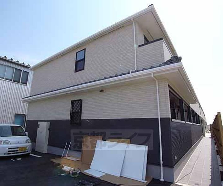 京都府京都市伏見区羽束師古川町 2階建 築12年5ヶ月