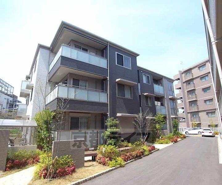京都府長岡京市久貝１丁目 賃貸マンション