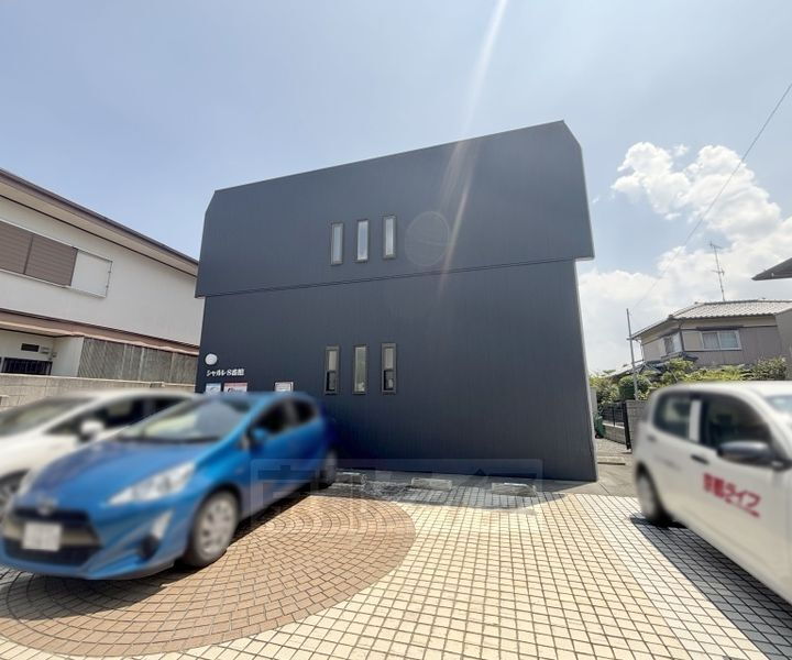 京都府向日市寺戸町笹屋 賃貸マンション