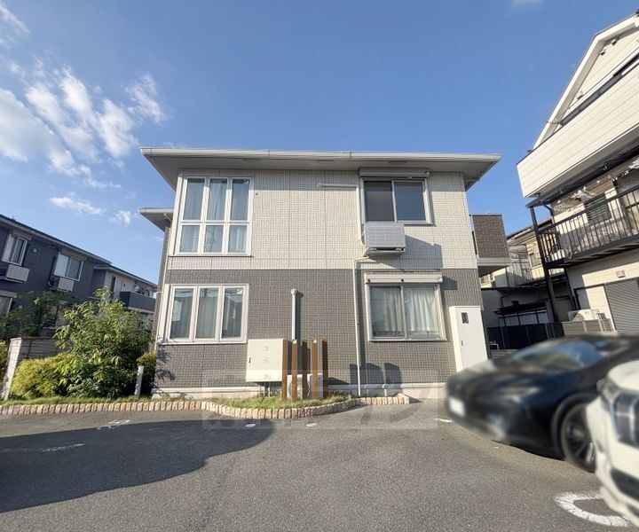 京都府京都市伏見区羽束師志水町 賃貸アパート