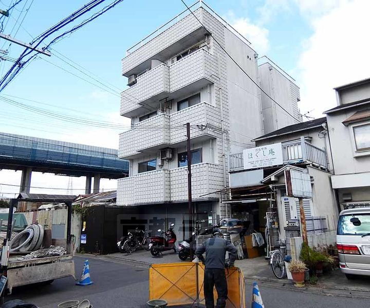京都府京都市伏見区羽束師菱川町 賃貸マンション