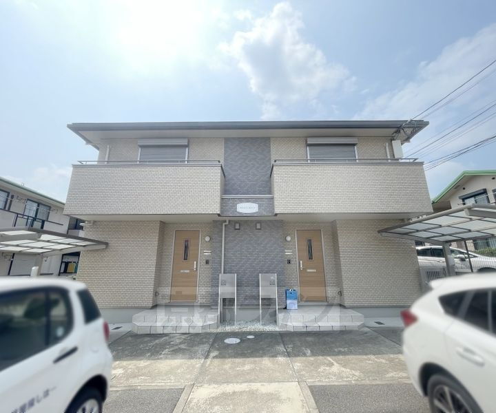 京都府長岡京市下海印寺北条 2階建 築7年8ヶ月