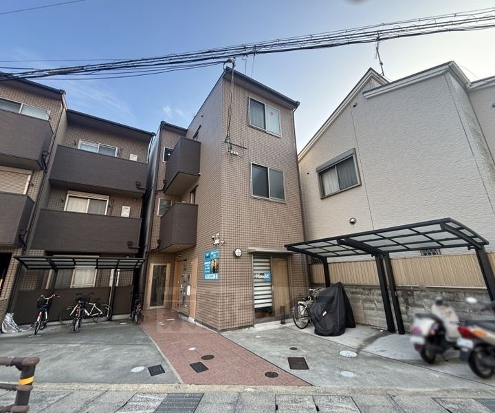 京都府長岡京市滝ノ町１丁目 賃貸マンション