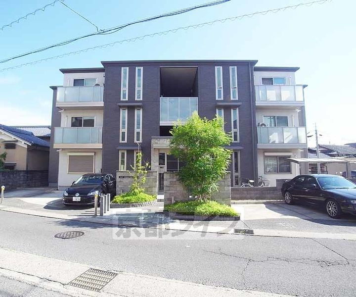 京都府京都市右京区太秦宮ノ前町 賃貸マンション