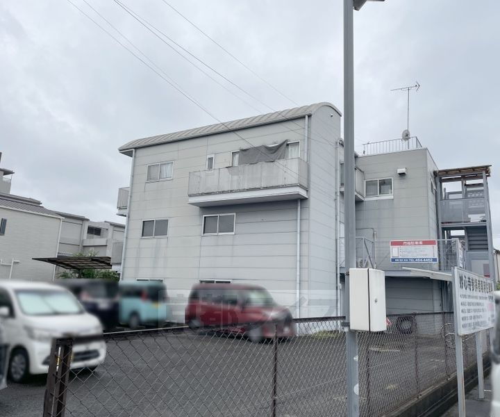 京都府京都市右京区花園坤南町 賃貸一戸建て