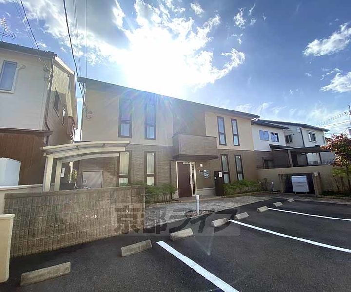 京都府京都市右京区嵯峨大覚寺門前八軒町 賃貸アパート