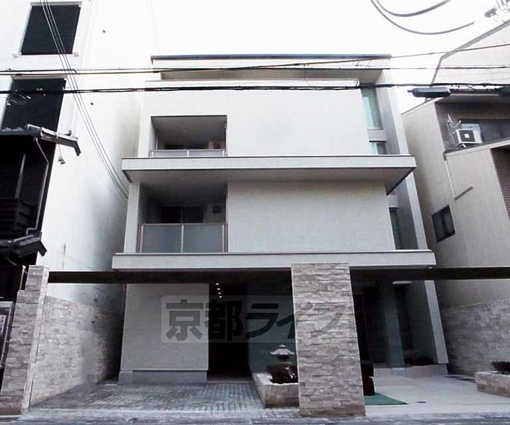 京都府京都市下京区吉文字町 4階建 築7年11ヶ月