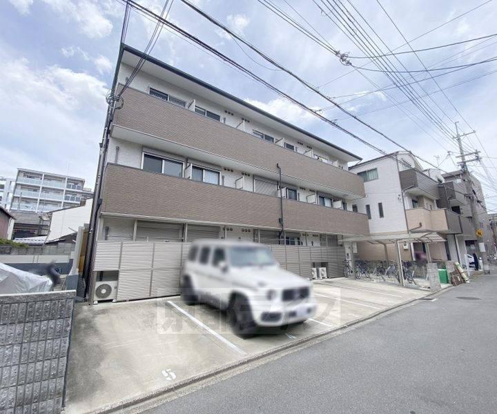 京都府京都市中京区壬生西土居ノ内町 3階建 築7年4ヶ月