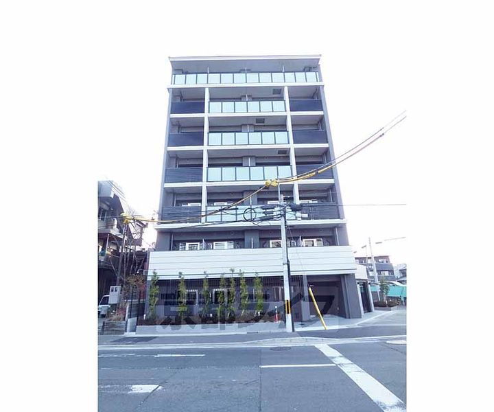 京都府京都市右京区西京極浜ノ本町 築5年9ヶ月 7階建