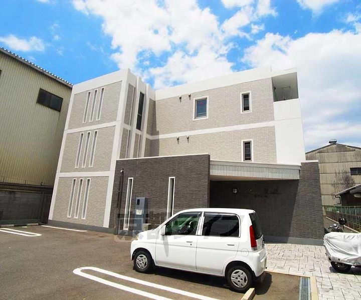 京都府京都市南区上鳥羽大柳町 賃貸マンション
