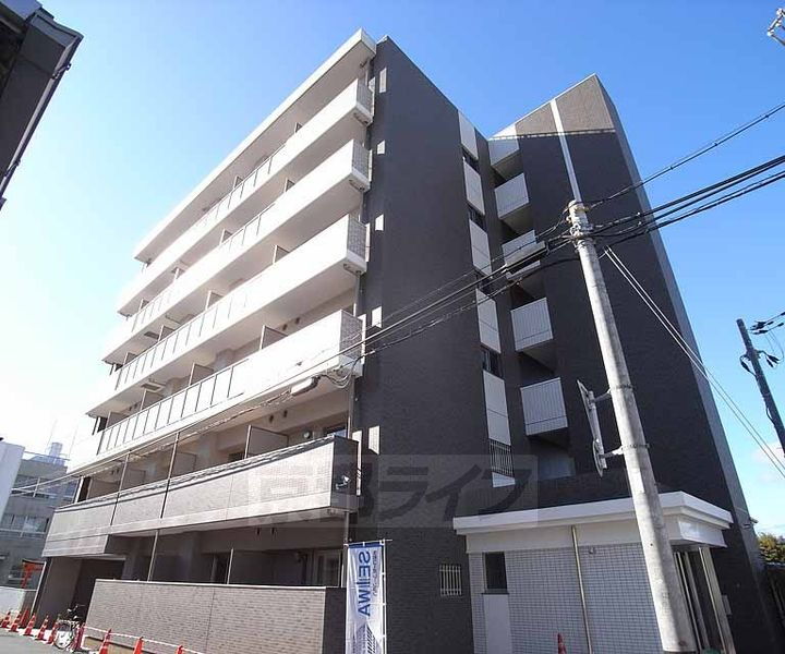 京都府京都市南区上鳥羽高畠町 賃貸マンション