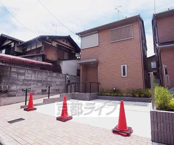 京都府京都市左京区北白川伊織町 賃貸一戸建て