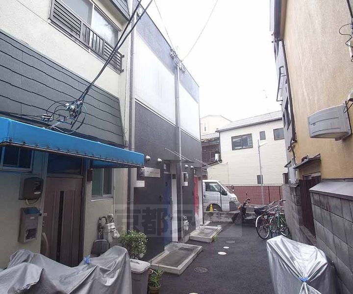 京都府京都市左京区吉田本町 賃貸アパート