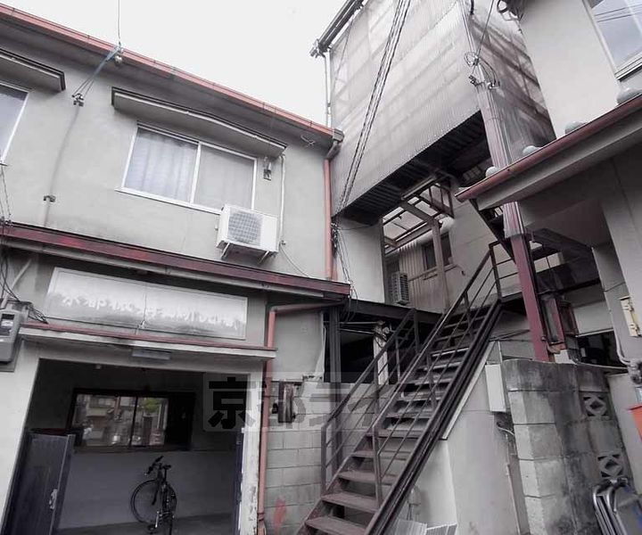 京都府京都市左京区岡崎西福ノ川町 賃貸マンション
