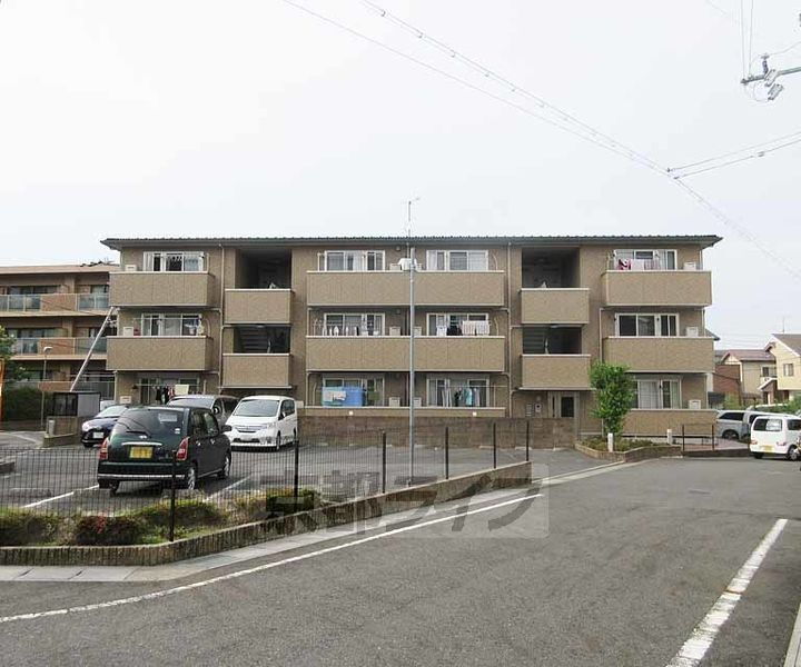 滋賀県大津市大江６丁目 賃貸アパート