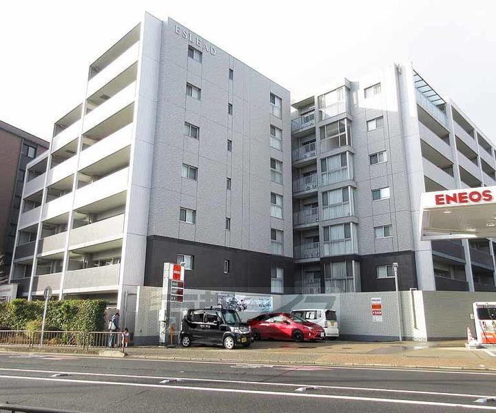 京都府京都市山科区御陵大津畑町 築12年10ヶ月 7階建