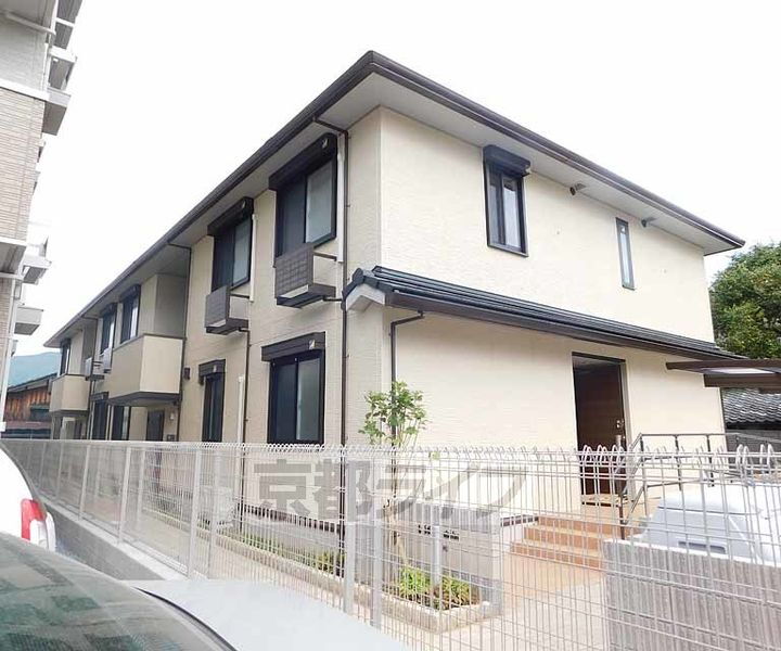 京都府京都市山科区西野広見町 賃貸アパート