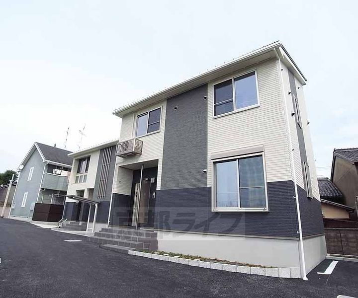 京都府京都市伏見区下鳥羽前田町 賃貸アパート