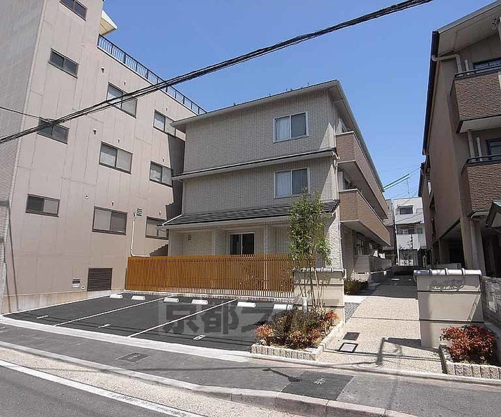 京都府京都市伏見区京町大黒町 賃貸アパート