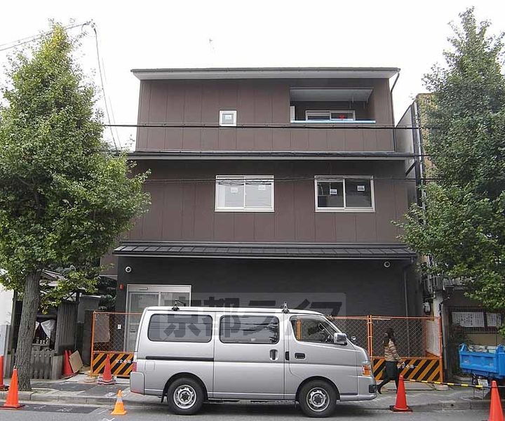 京都府京都市伏見区村上町 賃貸マンション