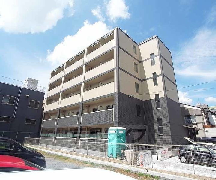 京都府京都市伏見区深草小久保町 5階建 築9年3ヶ月