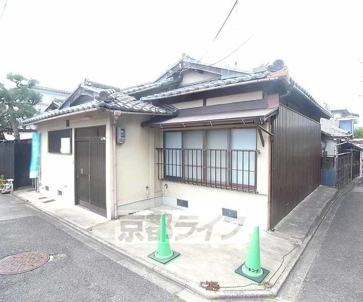 京都府京都市伏見区深草坊町 平屋建て 築96年9ヶ月