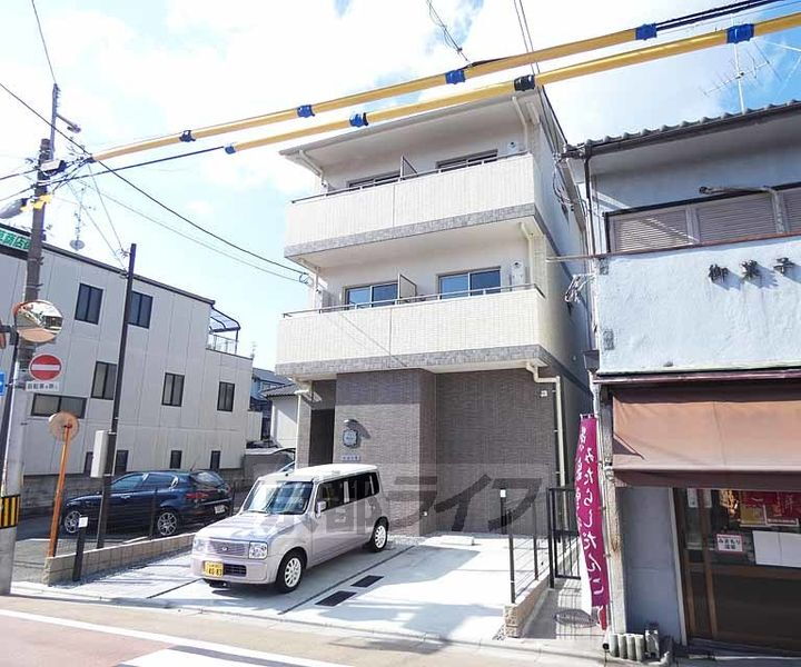 京都府京都市伏見区深草直違橋８丁目 賃貸マンション