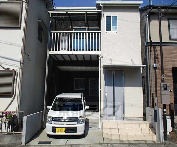 京都府宇治市小倉町天王 2階建 築6年1ヶ月