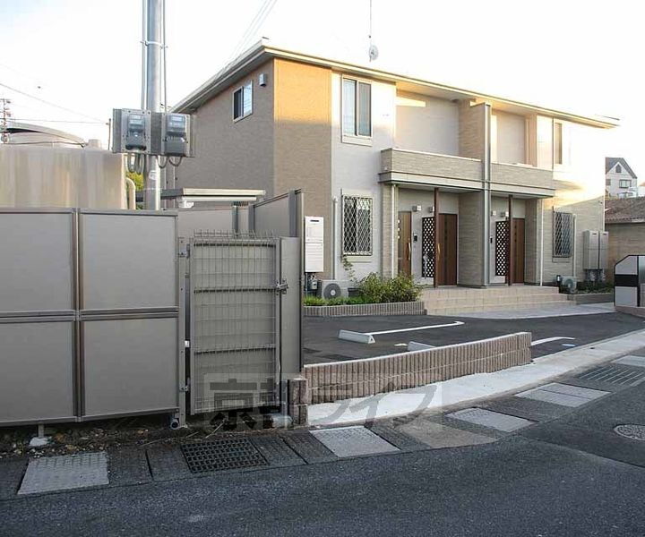 京都府城陽市市辺 2階建 築5年1ヶ月