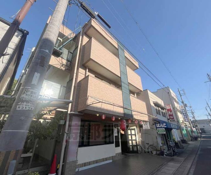京都府亀岡市内丸町 賃貸マンション