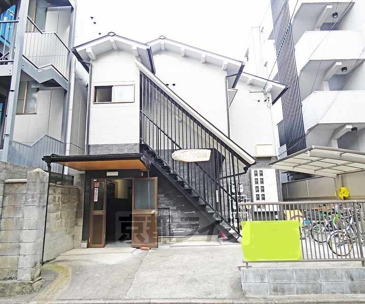 京都府京都市下京区紺屋町 賃貸アパート