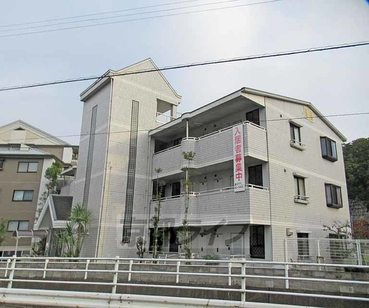 京都府南丹市園部町小山東町 賃貸アパート