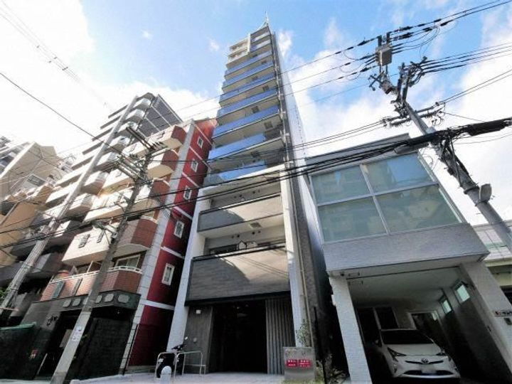 ＴＡＴ　ＬＹＯＮ　ＴＩＭＢＥＲ　ＴＯＷＮ