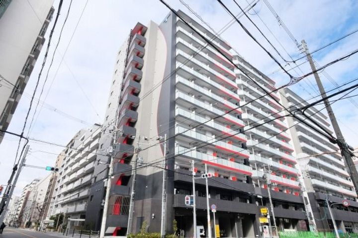 セレニテ新大阪グランデ　シュッド