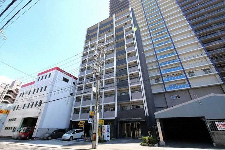 Ｒａｉｎｂｏｗ　Ｃｏｕｒｔ　南堀江