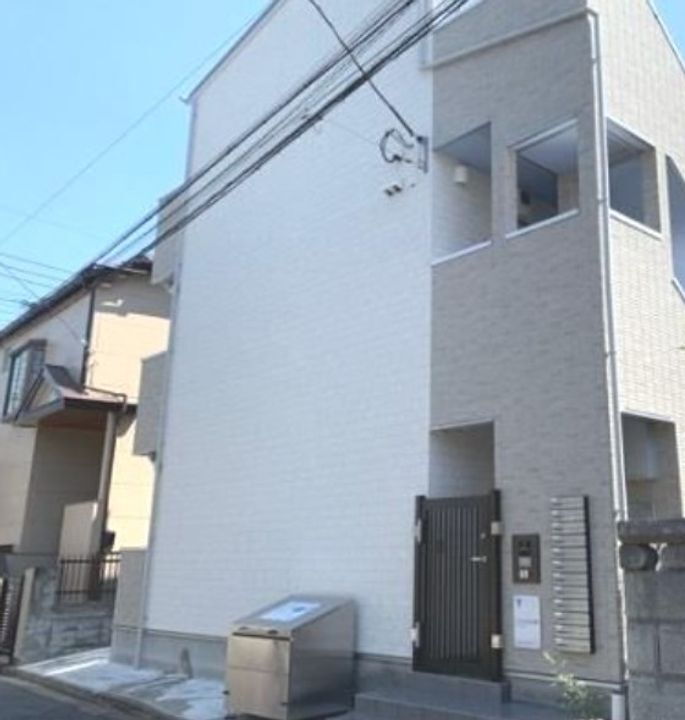 埼玉県蕨市中央５丁目 賃貸アパート