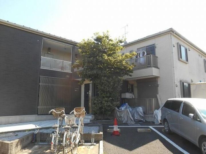 埼玉県北足立郡伊奈町大字小室 賃貸アパート